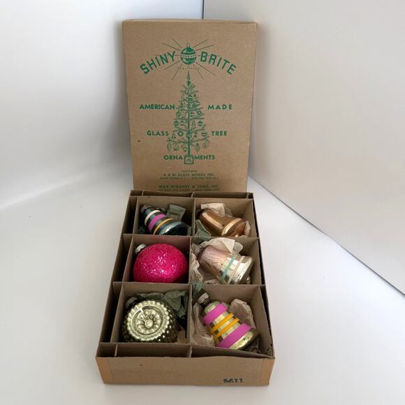 Shiny Brite Other - 1940's Era Shiny Brite Box and Glass Ornaments Made in USA Max Eckardt